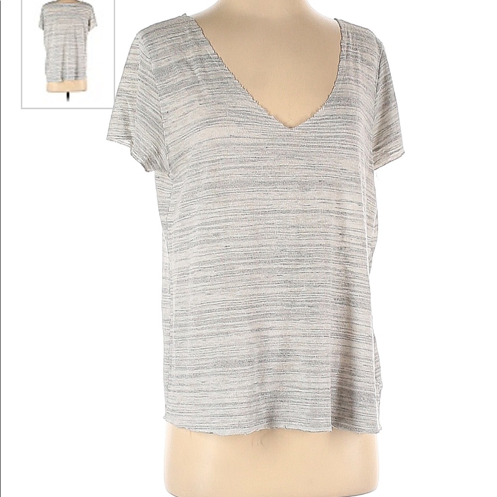 //URBAN OUTFITTERS// Project Social Tee Heather White/Grey V Neck